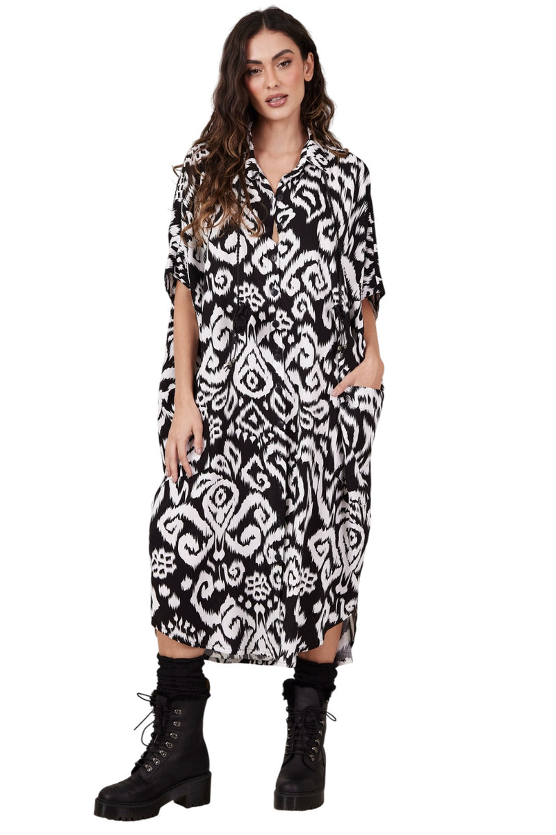 Chemise Midi Estampada Branca E Preta Estampada Yacamim N9