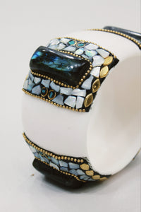 Pulseira Bracelete Largo De Cerâmica Com Pedras Yacamim #581