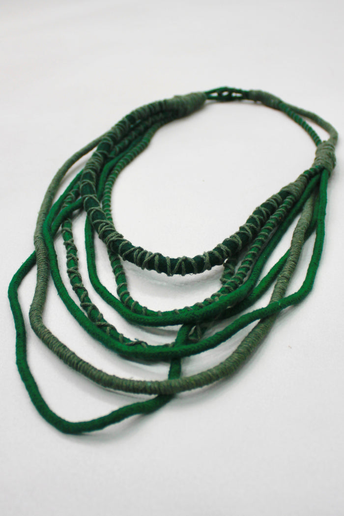 Colar Artesanal De Cordas Coloridas Yacamim #373