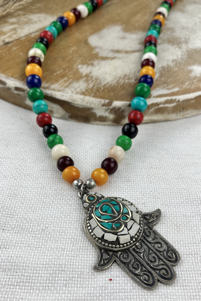 Colar Artesanal Com Pingente De Mão De Fátima Yacamim #173