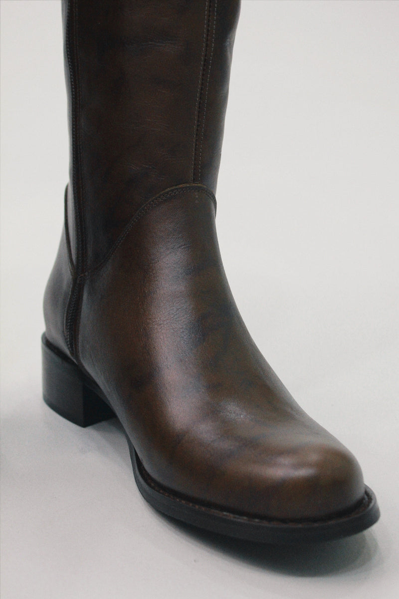 Bota De Couro Cano Longo Firenze Café Yacamim #469