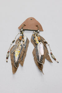 Brinco Artesanal De Couro Com Miçangas Yacamim #660