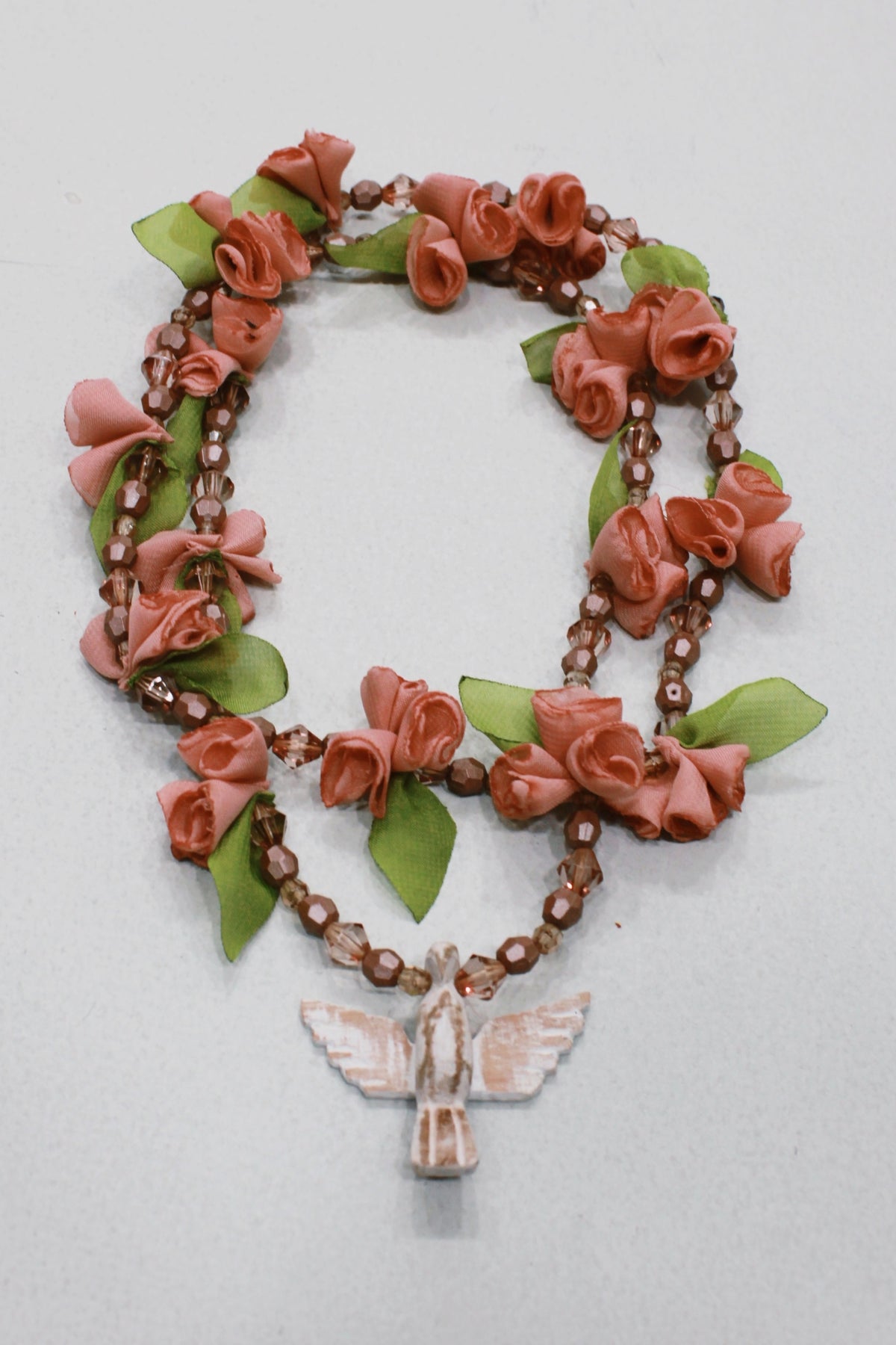 Colar Espírito Santo Flores Rosé Yacamim #641