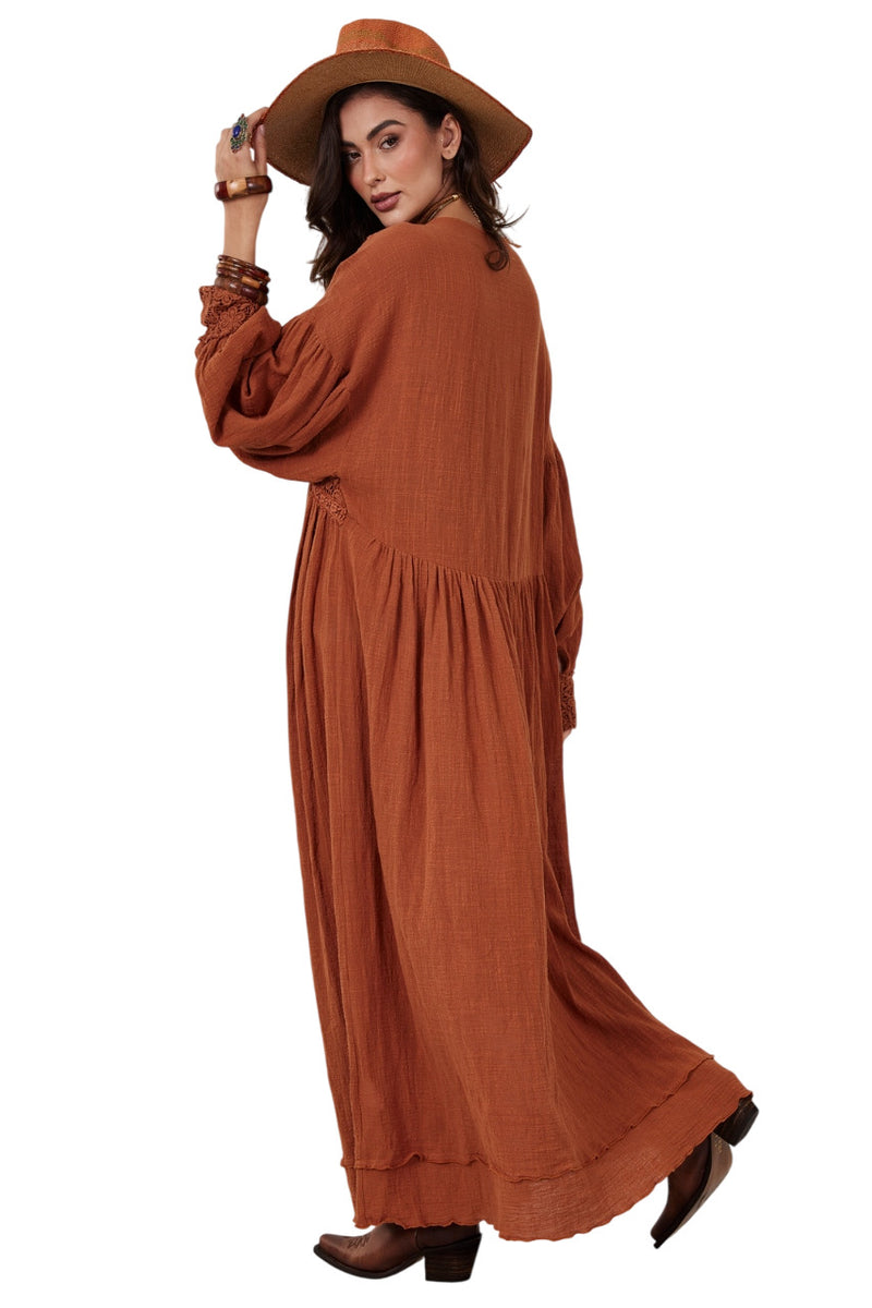 Vestido Longo Com Rendas E Crochê Marrom Yacamim D15