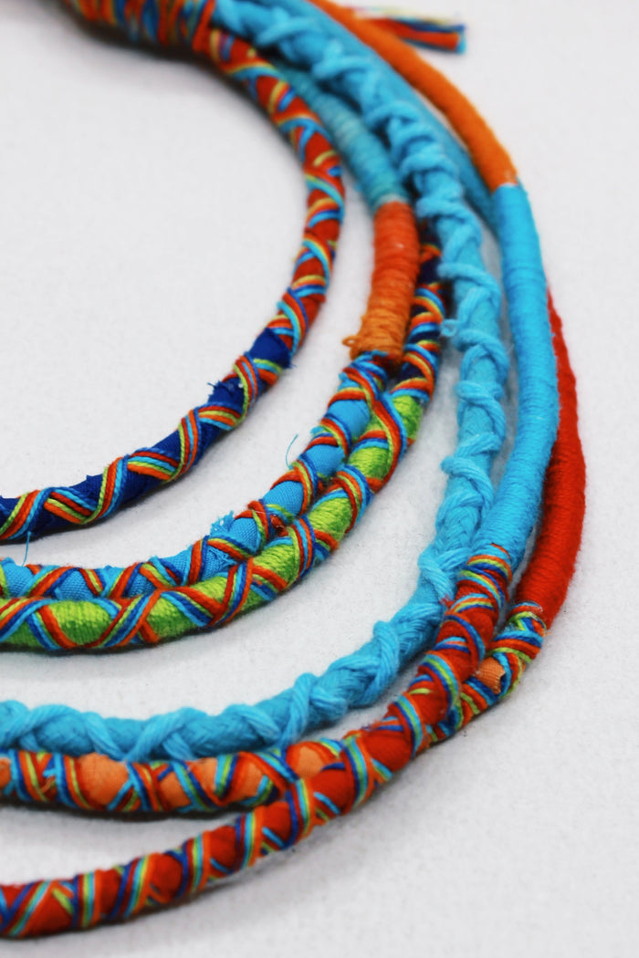 Colar Artesanal De Cordas Coloridas Yacamim #565