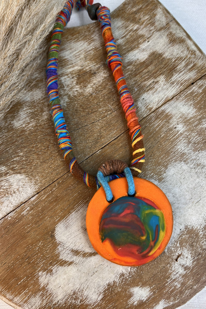 Colar Artesanal De Cordas Coloridas Yacamim #297