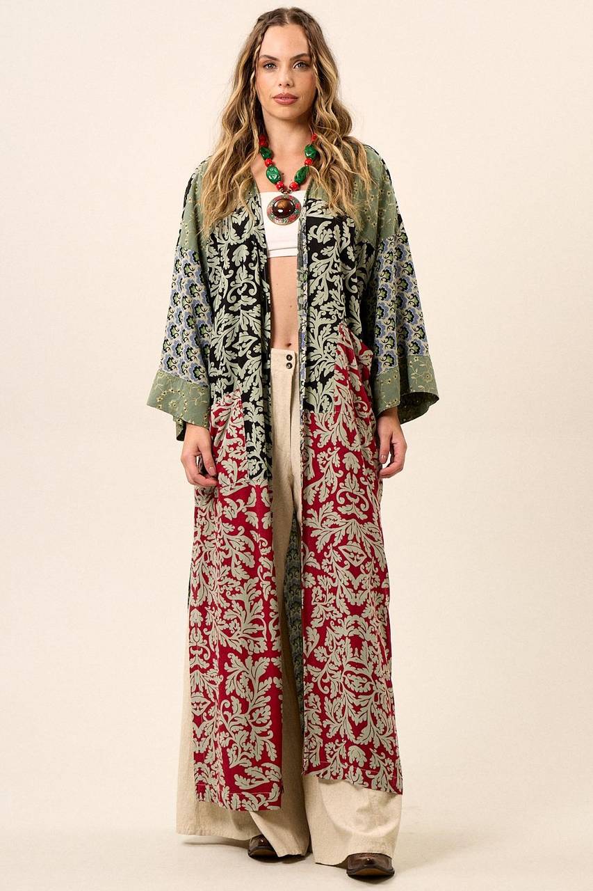 Kimono Longo Com Mangas Longas Amplas Verde Patchwork Yacamim