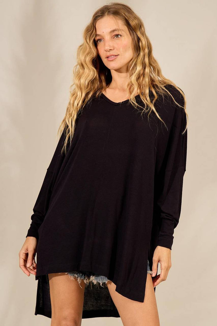 Blusa Ampla Básica Alongada Com Decote Em V Preto Yacamim