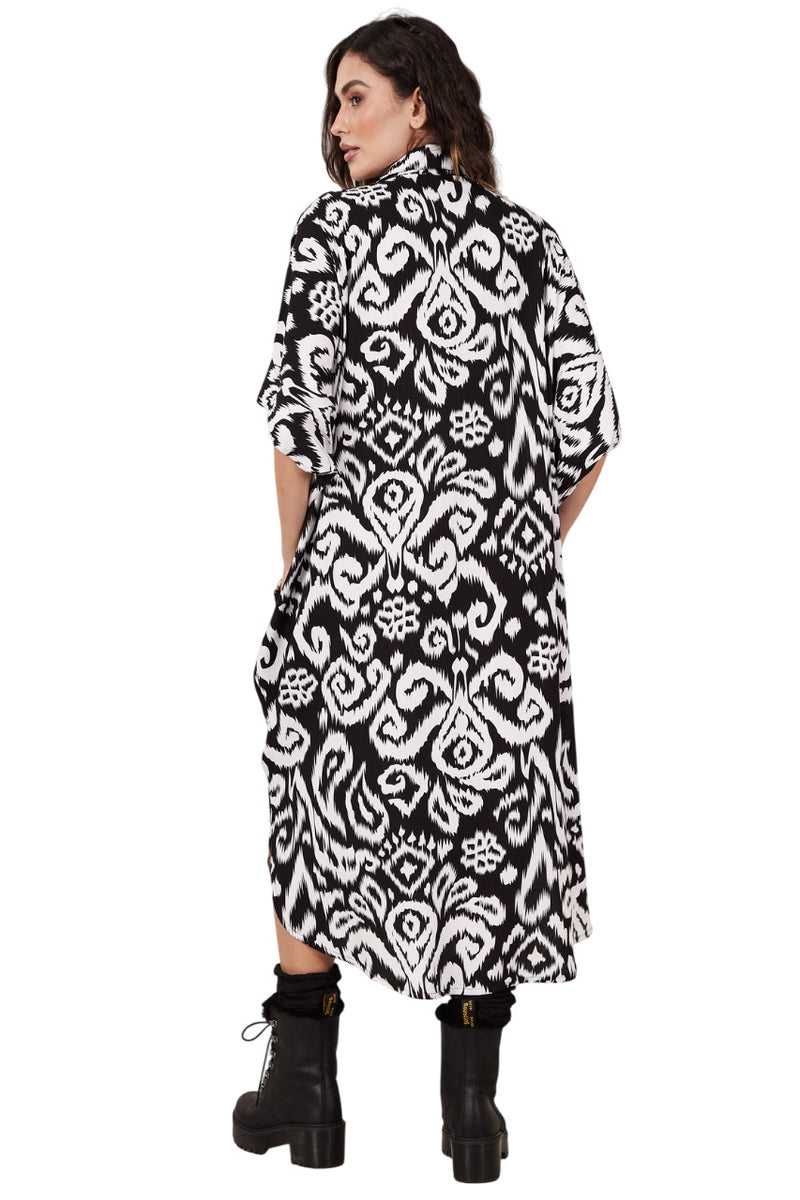 Chemise Midi Estampada Branca E Preta Estampada Yacamim N9
