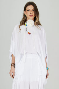 Bata Ampla Com Mangas 3/8 E Decote Canoa Branco Yacamim Q1