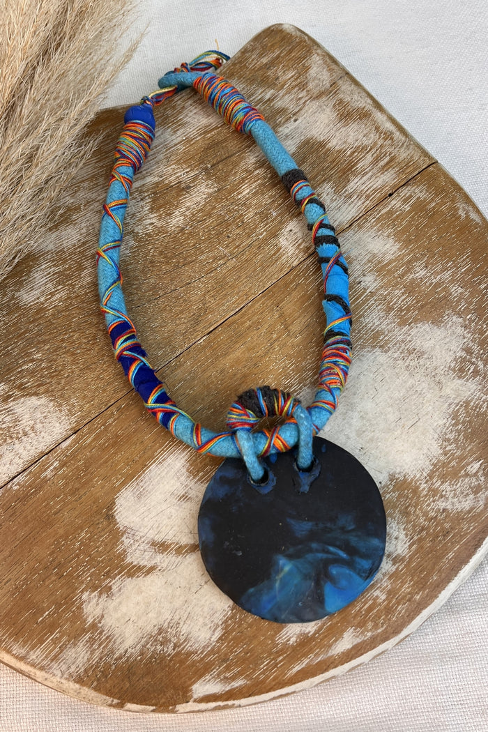 Colar Artesanal De Cordas Coloridas Yacamim #299