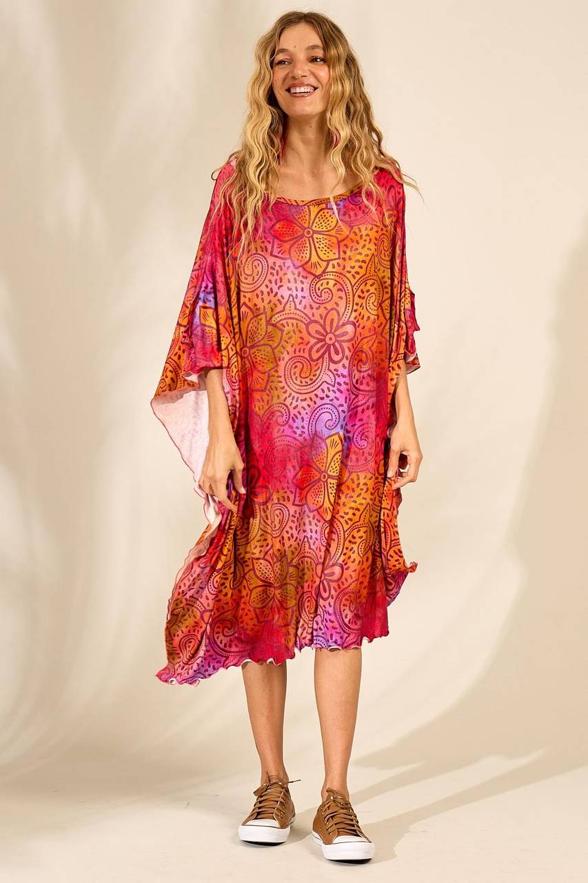 Kaftan Amplo Midi Com Decote Amplo Rosa Estampado Yacamim J3