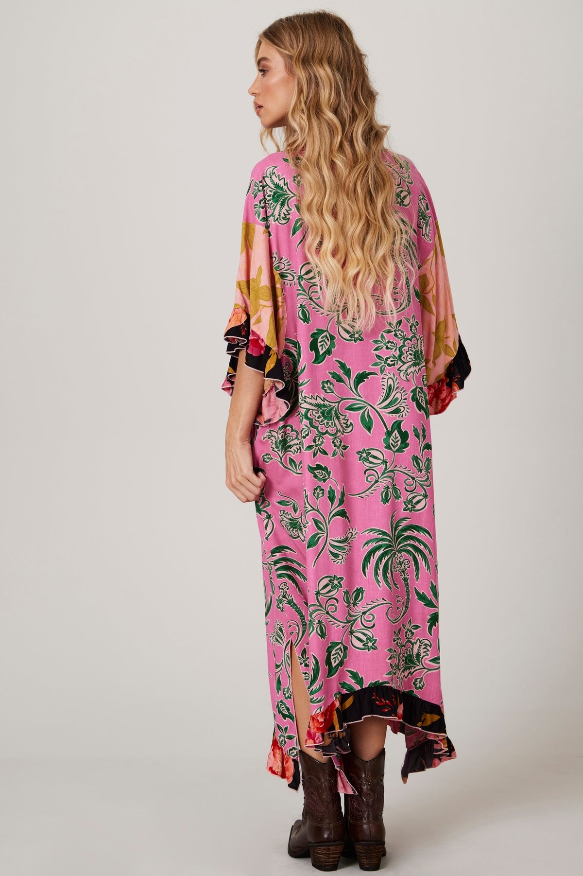 Kaftan Amplo Com Rosa Estampado Patchwork Yacamim J2