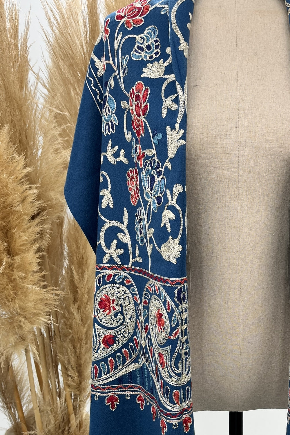 Cachecol Cashmere Azul Petróleo Bordado Yacamim #238