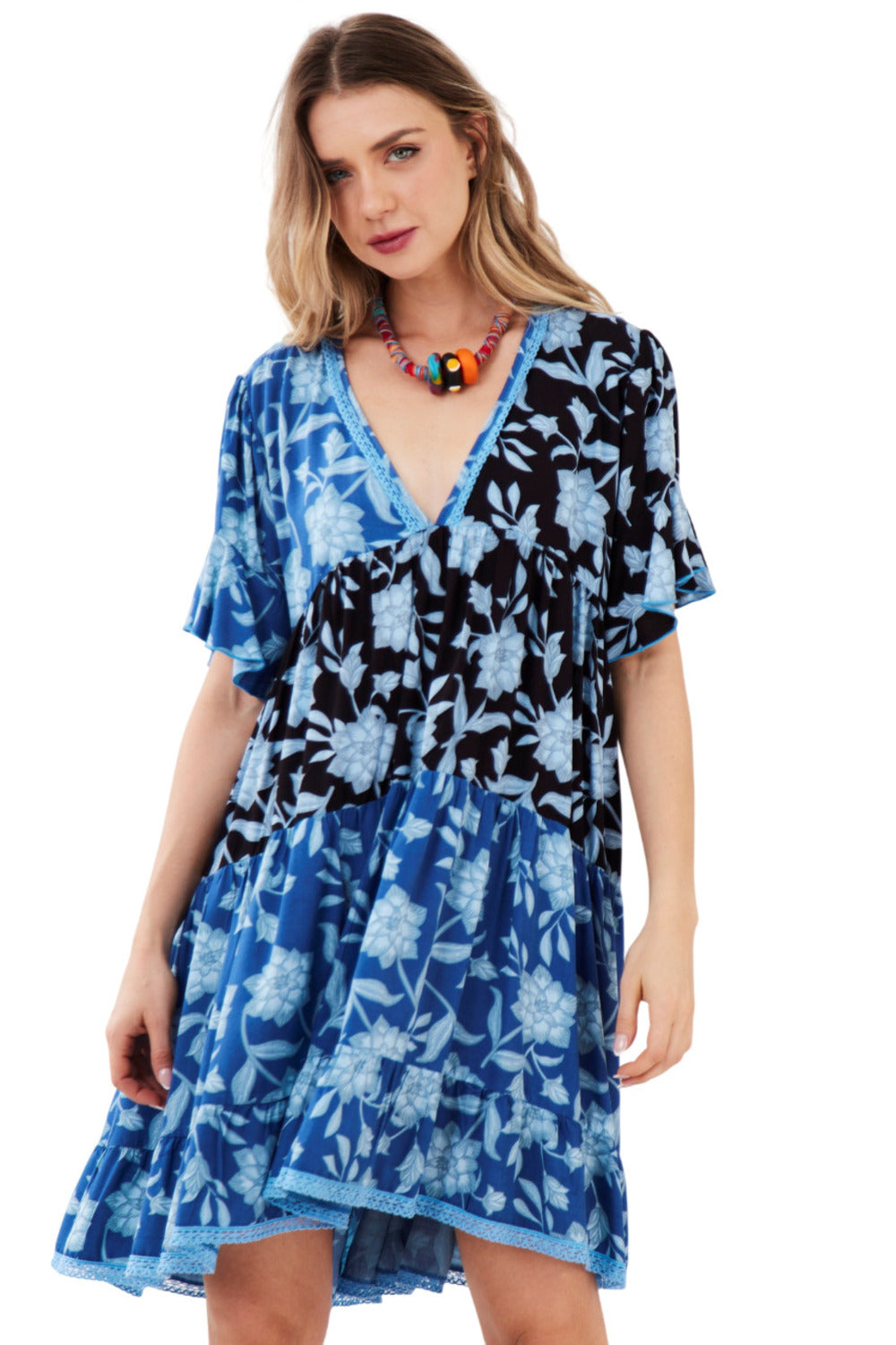 Vestido Curto Azul Estampado Patchwork Yacamim C10