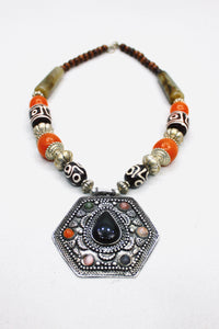 Colar Indiano Com Pingente De Metal Hexagonal Yacamim #433