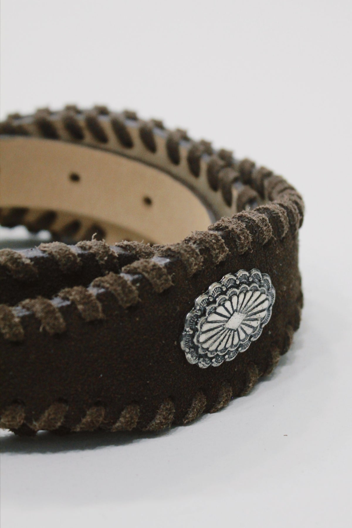 Cinto De Couro Marrom Escuro Com Fivela Metática Yacamim #666