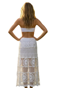 Saia Longa De Renda Com Forro Branco Yacamim K4