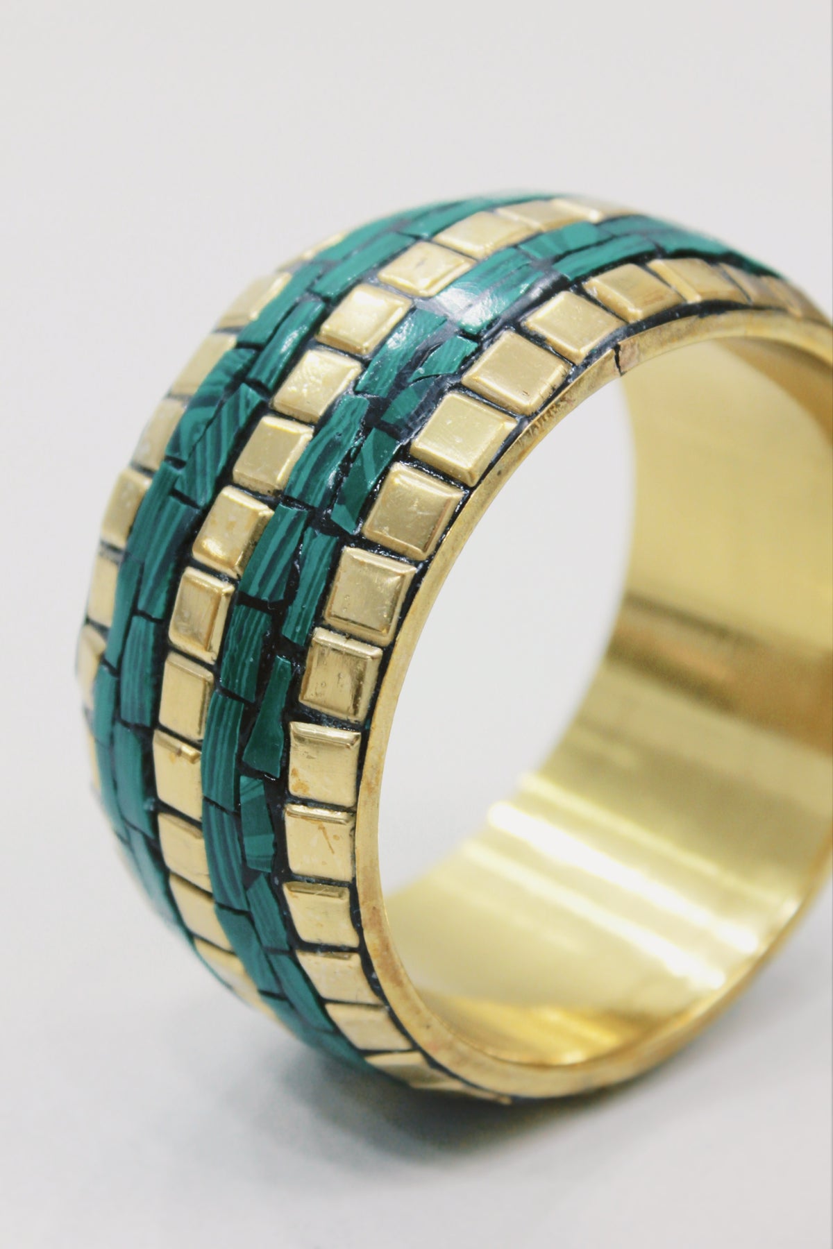 Pulseira Bracelete De Metal Com Pedras Yacamim #582