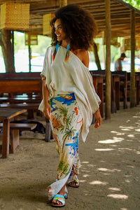 Bata Ampla Decote Canoa Bege Coleção Bahêa Yacamim R1