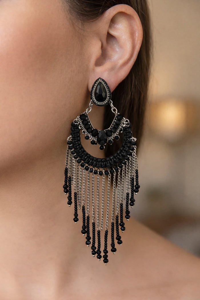 Brinco Artesanal De Miçangas Pretas Yacamim #969