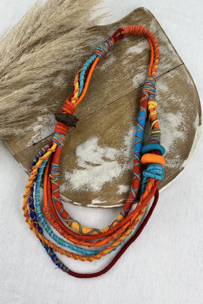 Colar Artesanal De Cordas Coloridas Yacamim #246