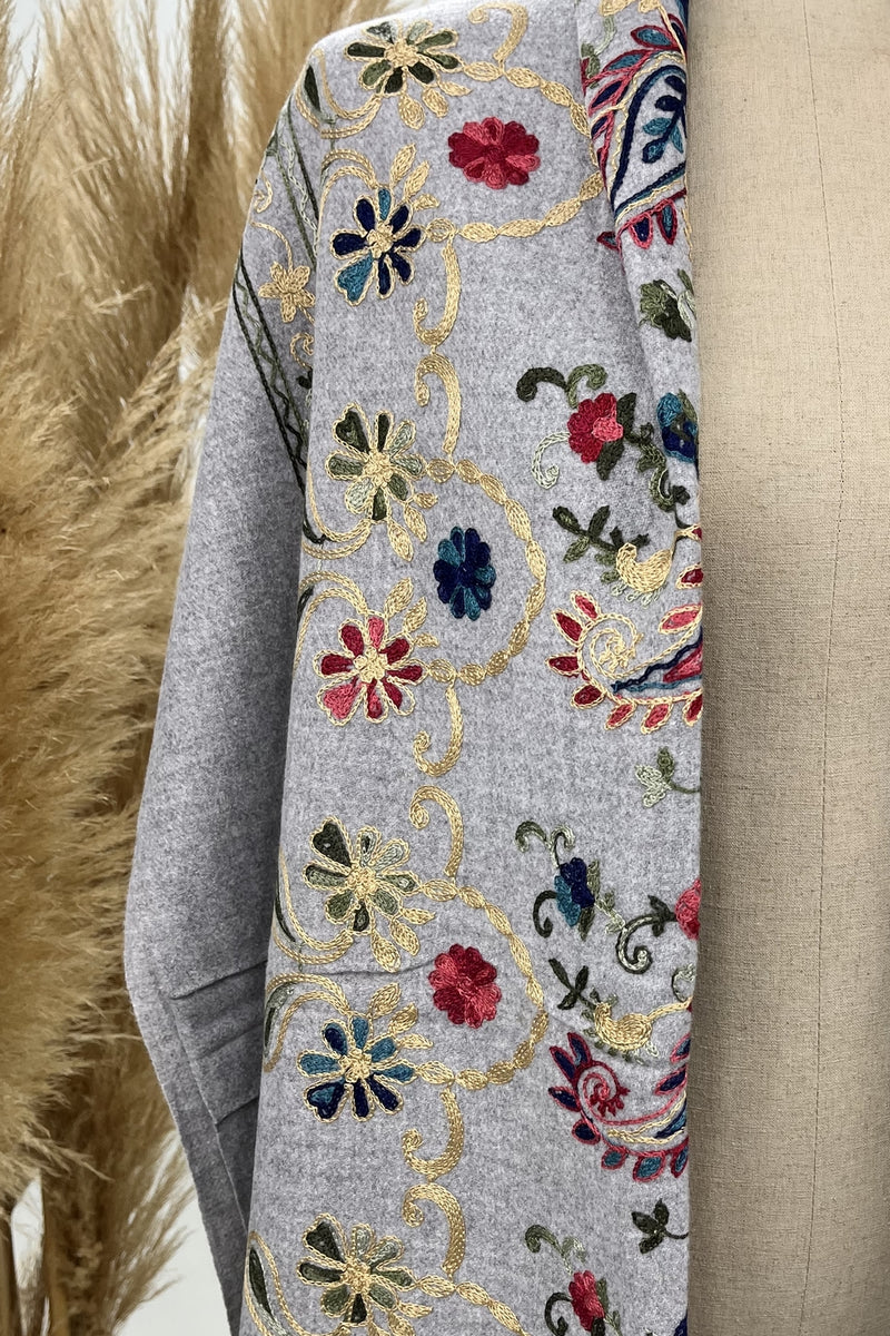 Cachecol Cashmere Cinza Bordado Yacamim #231
