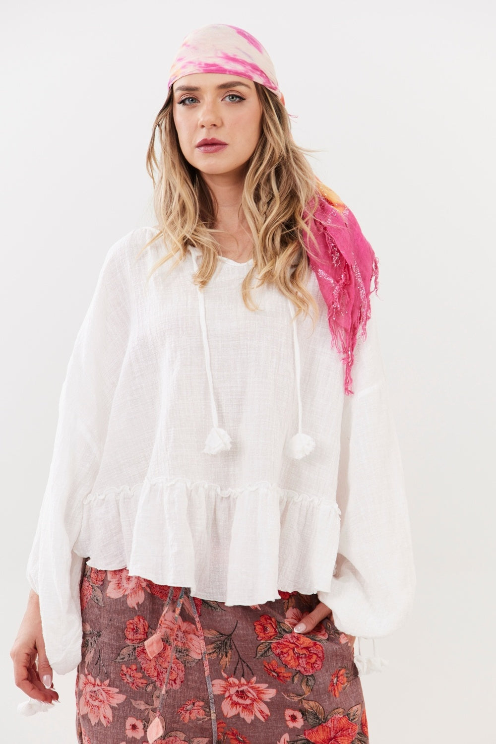 Bata Ampla Off White Yacamim B5