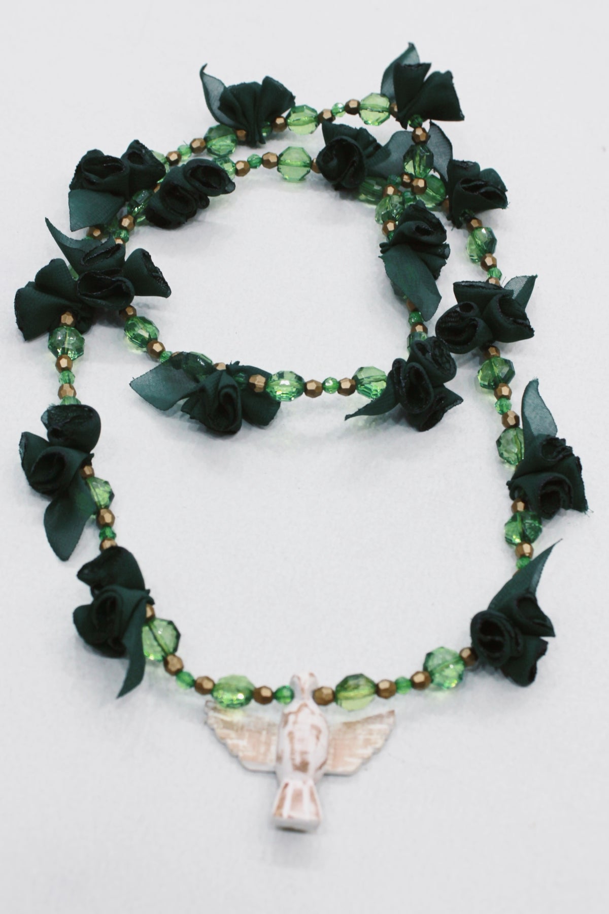 Colar Espírito Santo Flores Verde Escuro Yacamim #554