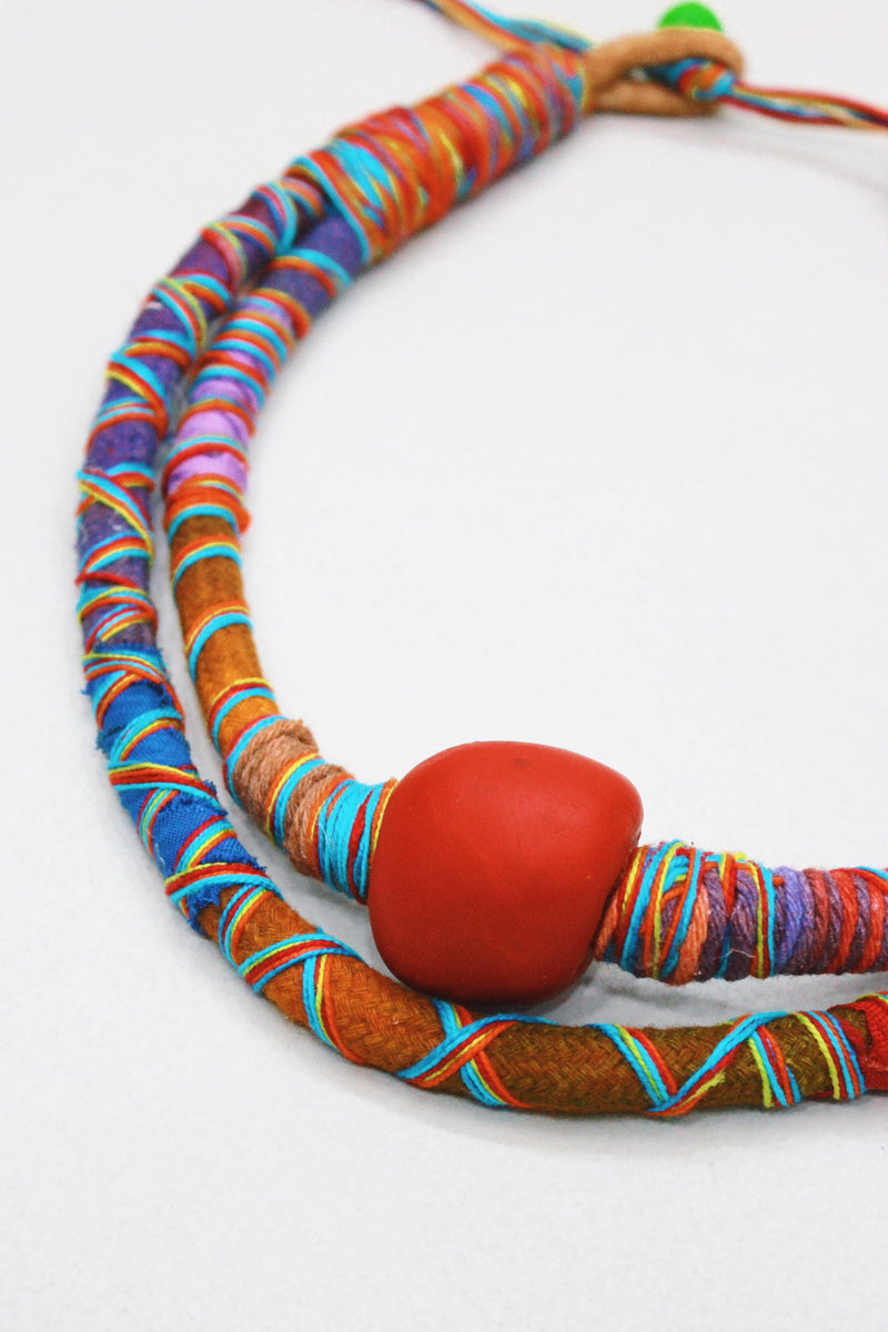 Colar Artesanal De Cordas Coloridas Yacamim #419