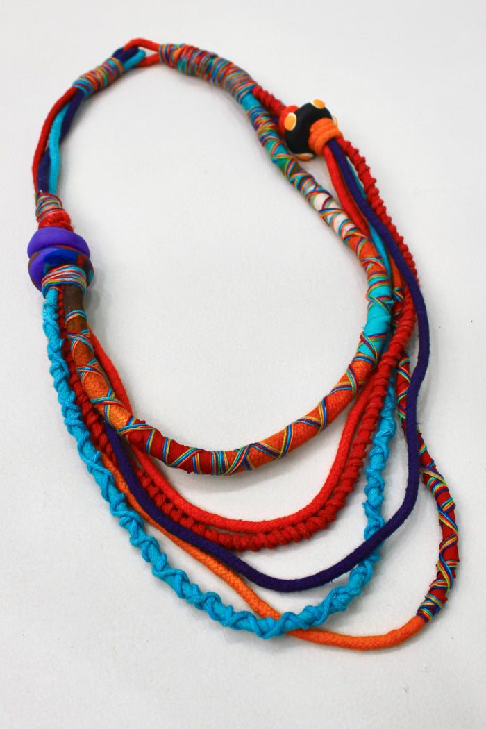 Colar Artesanal De Cordas Coloridas Yacamim #395