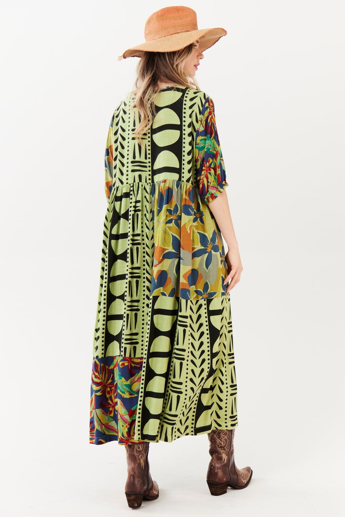 Vestido Midi Verde Estampado Patchwork Yacamim E27