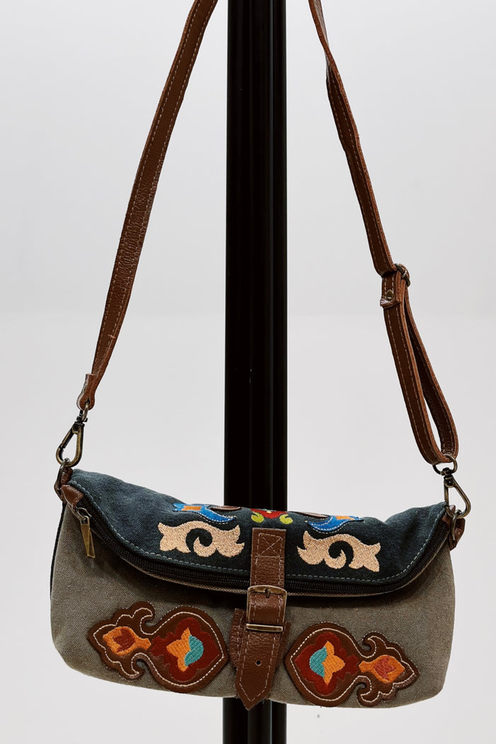 Bolsa Pochete De Lona Artesanal Yacamim #774