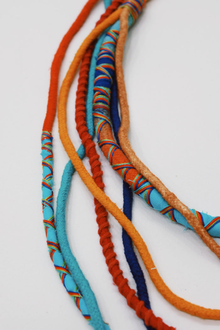 Colar Artesanal De Cordas Coloridas Yacamim #753