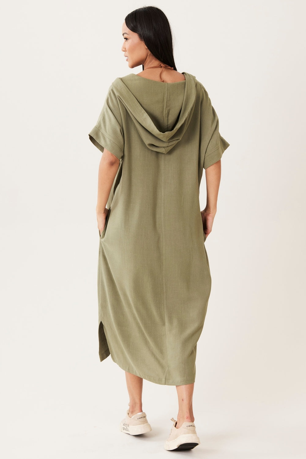 Vestido Midi De Viscolinho Com Capuz Verde Militar Yacamim E1