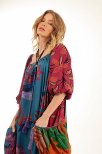 Vestido Longo Amplo Com Mangas Bufantes Estampado Patchwork Yacamim