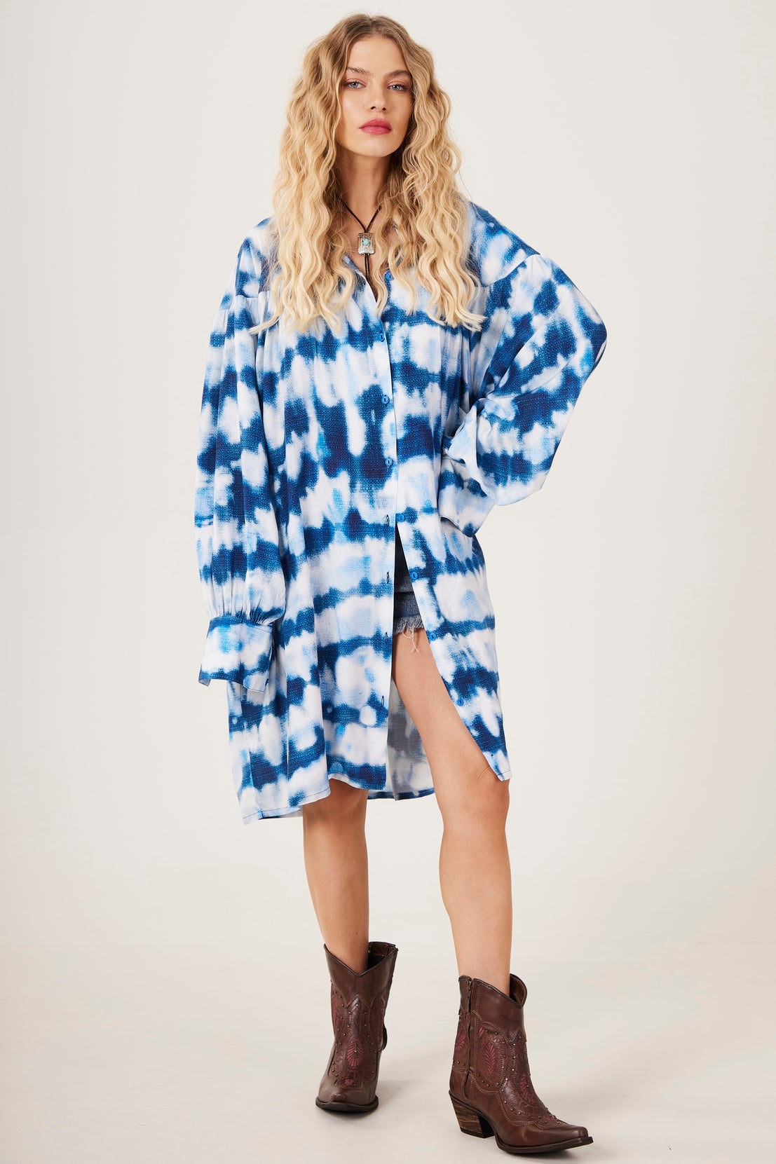 Chemise Ampla Manga Longa Azul Tie Dye Digital Love Yacamim N9