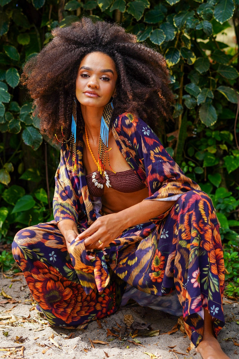 Kimono Curto Animal Print Coleção Bahêa Yacamim Q6