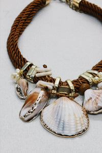 Colar Artesanal Com Pingente De Conchas Yacamim #628