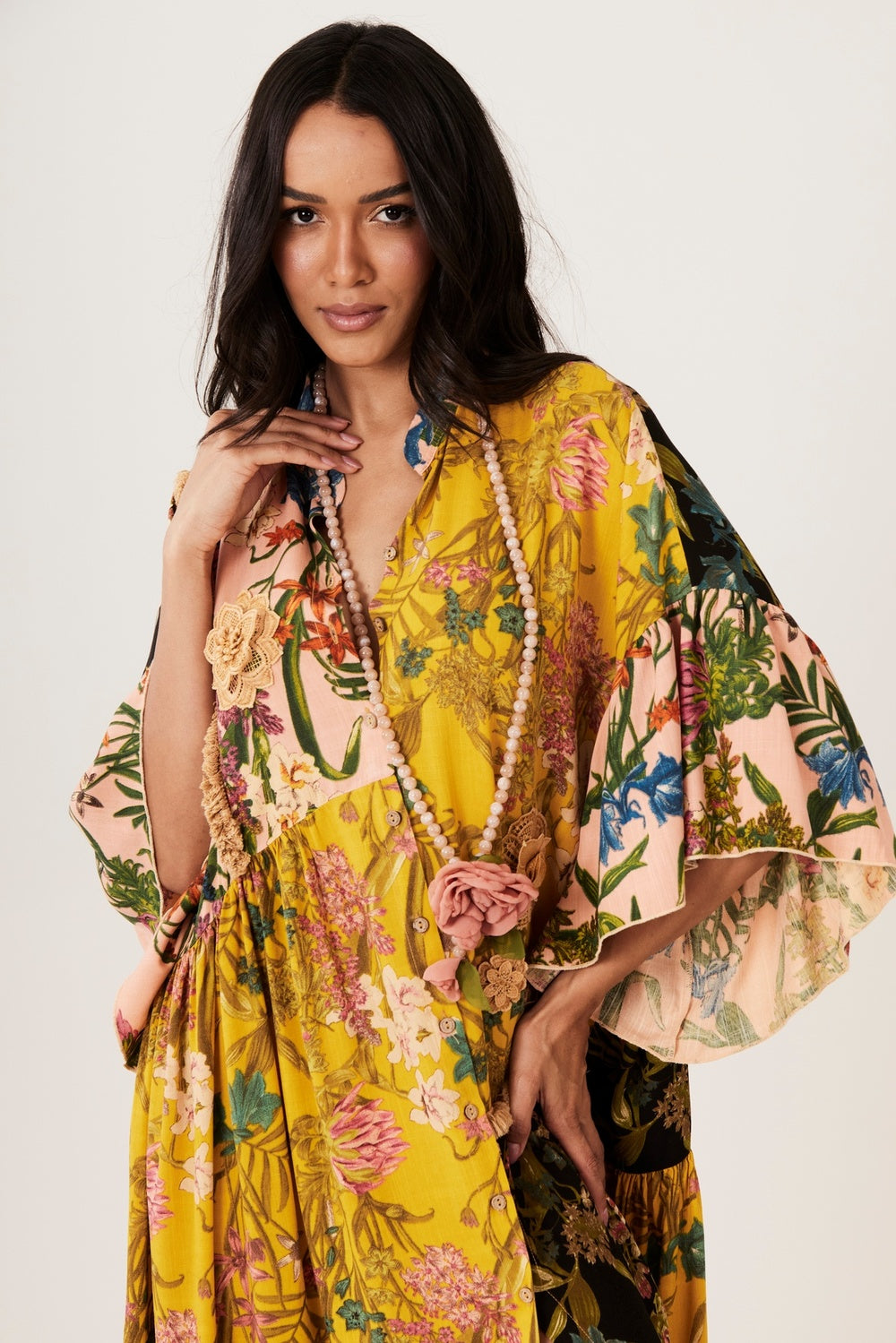 Vestido Longo Amarelo E Preto patchwork Yacamim C18