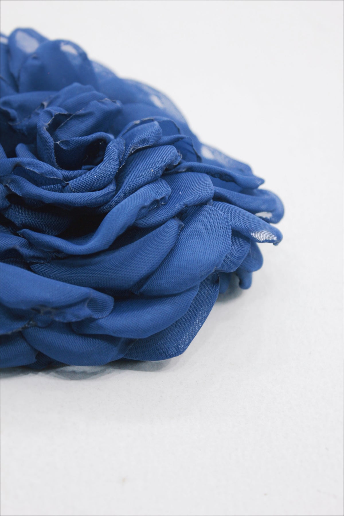 Presilha De Cabelo Flor De Tule Azul Marinho Yacamim #548