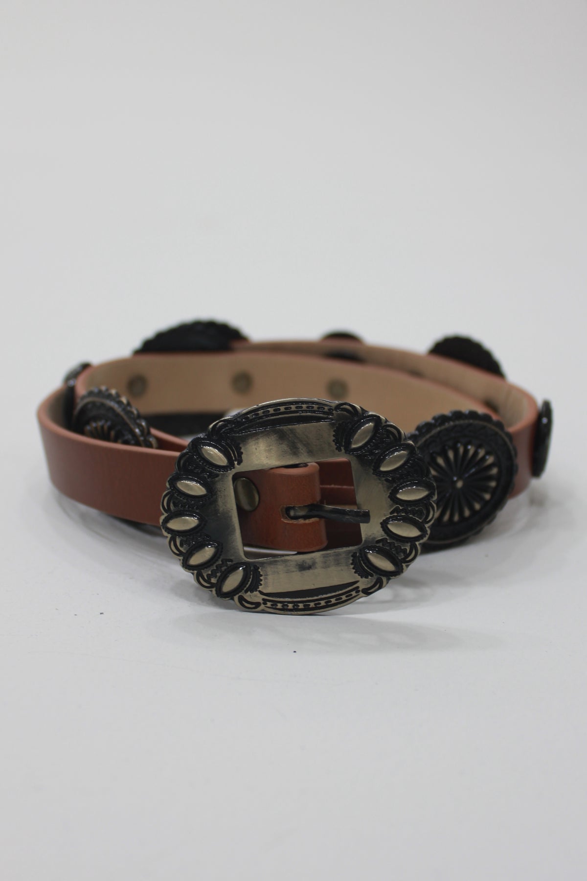 Cinto De Couro Caramelo Com Fivela Ouro Velho Yacamim #669