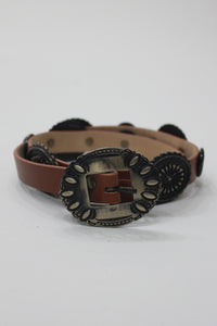 Cinto De Couro Caramelo Com Fivela Ouro Velho Yacamim #669