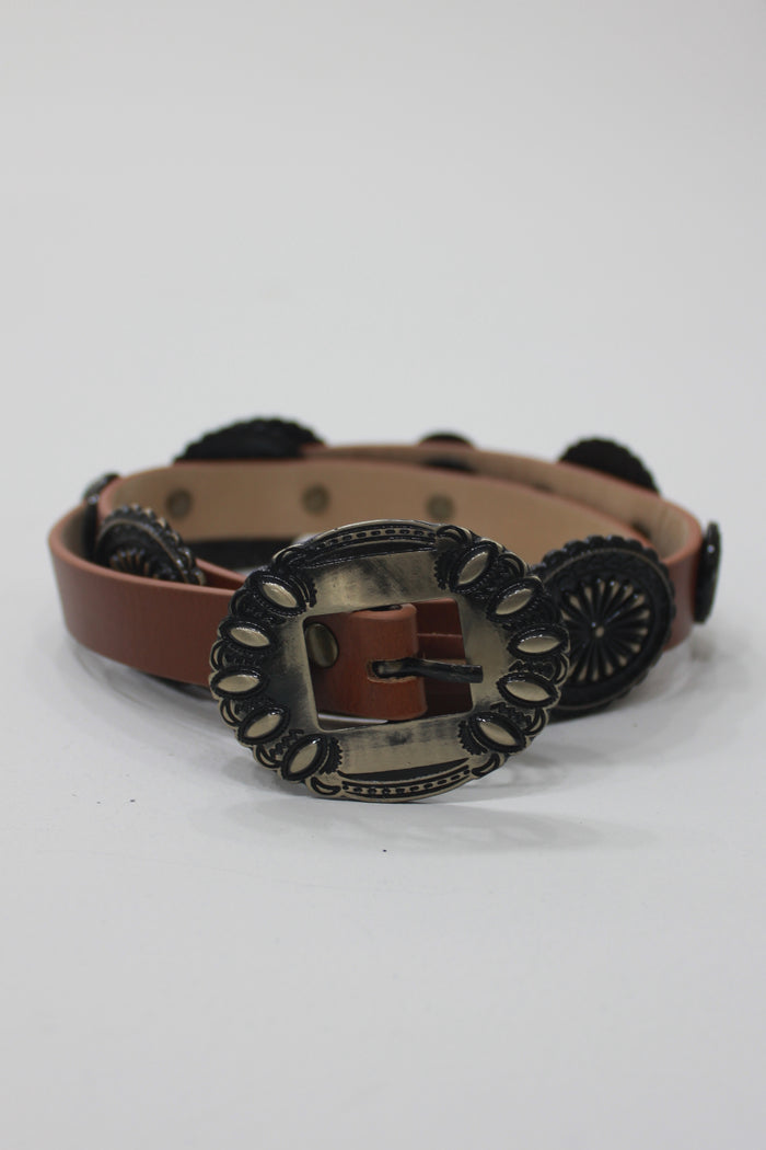 Cinto De Couro Caramelo Com Fivela Ouro Velho Yacamim #669