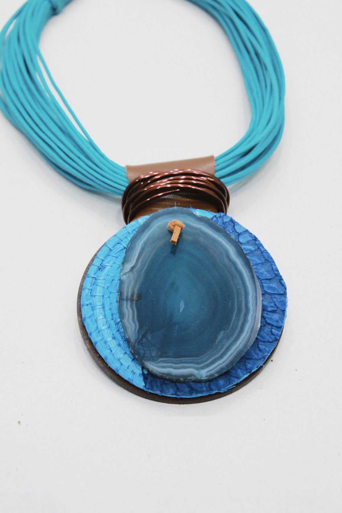 Colar Artesanal Com Pedra Ágata Yacamim #537