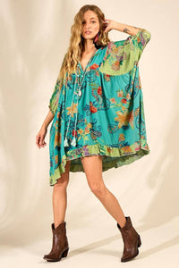 Vestido Curto Amplo Com Decote Em V Verde Patchwork Yacamim