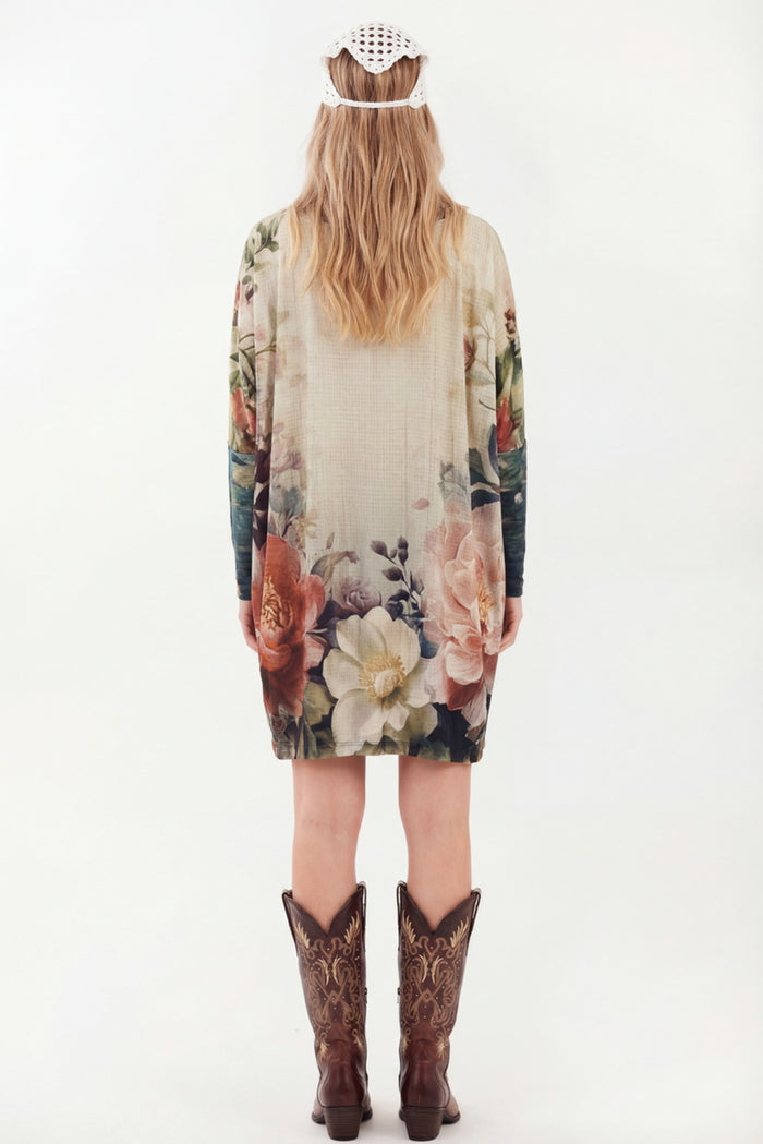 Bata Ampla Com Pedrinhas Estampa Elefante Indiano Bege Yacamim B21