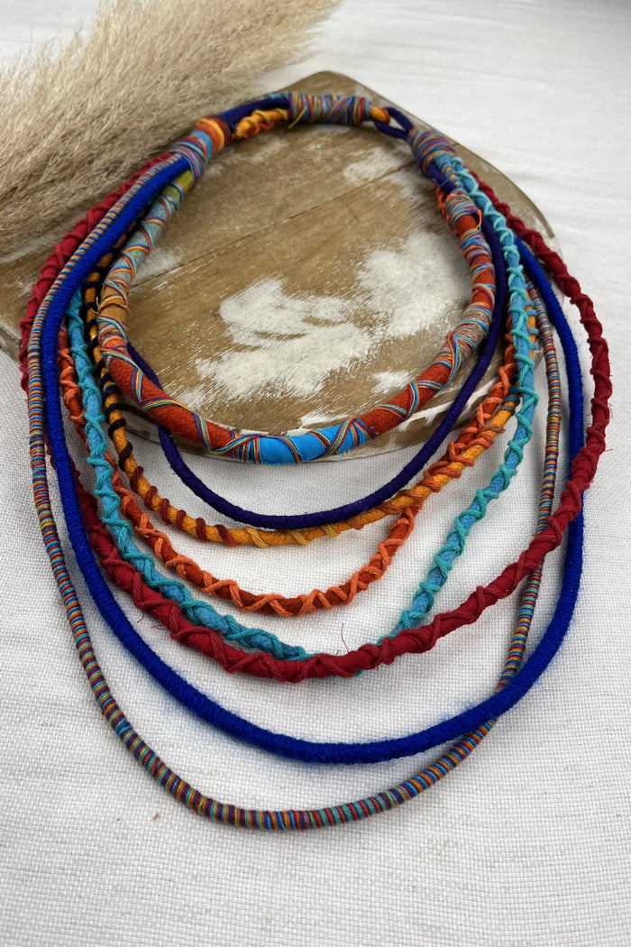 Colar Artesanal De Cordas Coloridas Yacamim #205