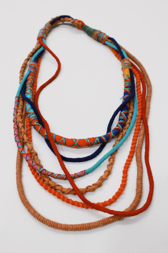 Colar Artesanal De Cordas Coloridas Yacamim #751