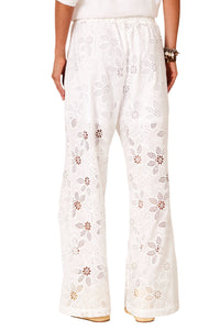 Calça Flare Broderie Com Forro Branca Yacamim I9